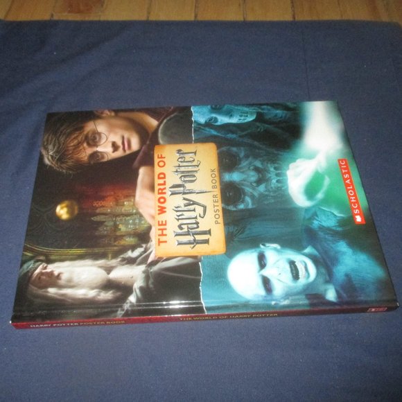 The World of Harry Potter Poster Book (2011, Scholastic/Warner Bros,, Hardcover) - Picture 3 of 3